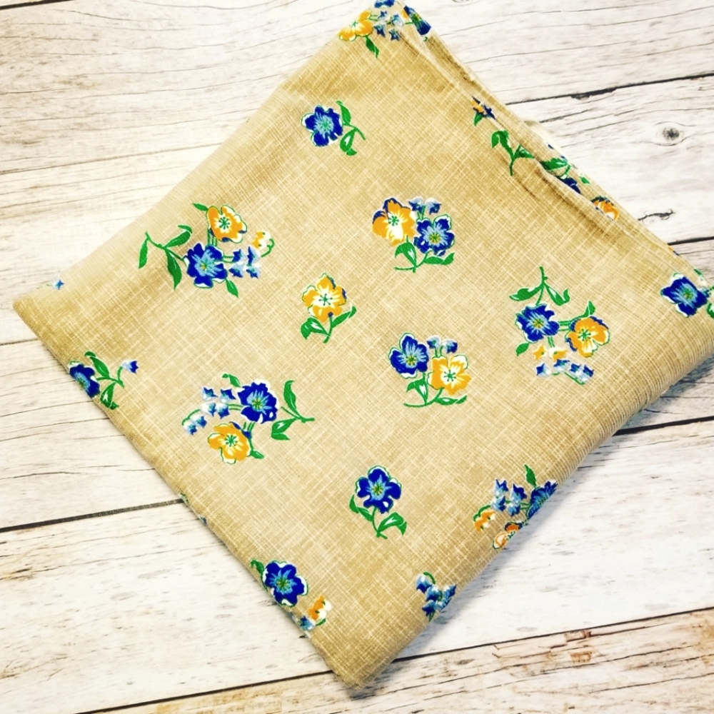 Vintage medium weight fabric with floral print